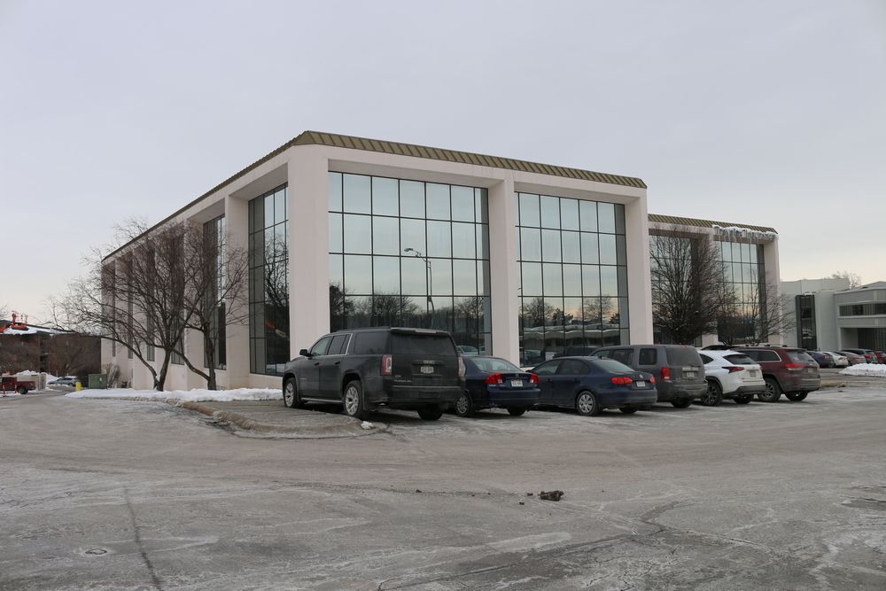 FINANCIAL PLAZA: 9140 W Dodge Rd, Omaha, NE 68114